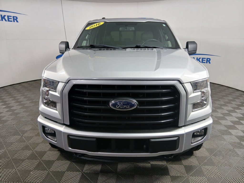 Used 2016 Ford F150 XLT w/ Equipment Group 302A Luxury AWD/4WD image 9