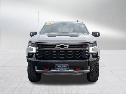 Certified 2024 Chevrolet Silverado 1500 ZR2 w/ Technology Package AWD/4WD image 9
