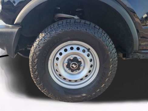 Used 2023 Ford Bronco 2-Door AWD/4WD image 11