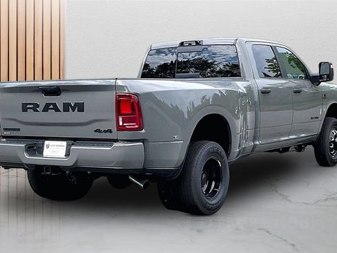 New 2026 RAM 3500 Big Horn AWD/4WD image 8
