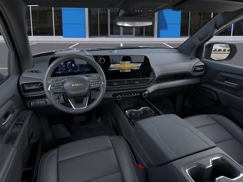 New 2026 Chevrolet Silverado EV LT image 15