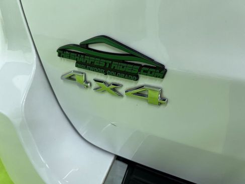 Used 2020 Jeep Grand Cherokee Limited AWD/4WD image 12