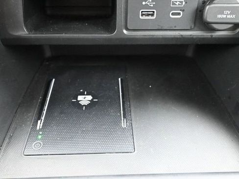 Used 2025 Honda Pilot Touring image 33