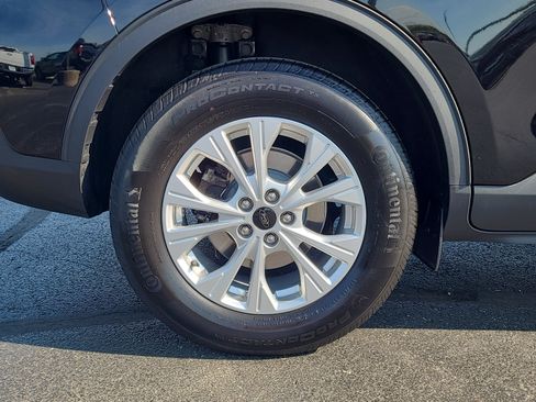 Certified 2023 Ford Escape Active AWD/4WD image 11