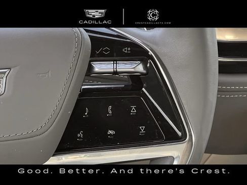 Certified 2025 Cadillac Escalade Premium Luxury Platinum w/ LPO, Floor Liner Package AWD/4WD image 16