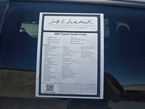 Used 2024 Toyota Corolla Cross AWD Hybrid w/ Moonroof Package image 16