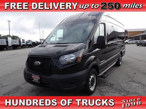 Used 2023 Ford Transit 250 148 High Roof Extended RWD image 1