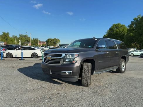 Used 2016 Chevrolet Suburban LTZ AWD/4WD image 7