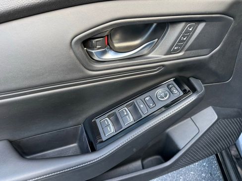 Used 2023 Honda Accord Touring image 18
