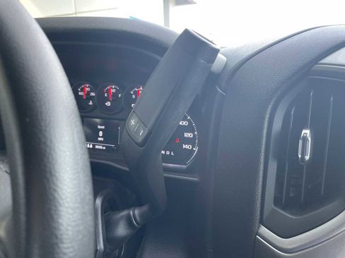 Certified 2024 Chevrolet Silverado 2500 Custom w/ Custom Value Package image 15