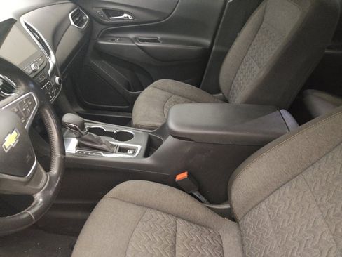 Used 2022 Chevrolet Equinox LT image 17