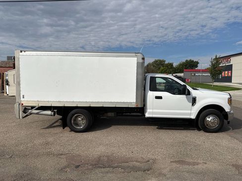 Used 2018 Ford F350 XL w/ XL Value Package image 6