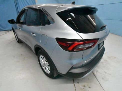 Used 2024 Ford Escape Active image 31