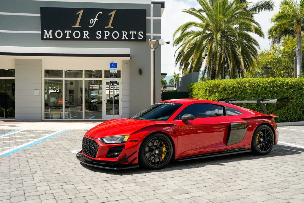 Used 2017 Audi R8 V10 plus w/ 20" Wheel Package AWD/4WD image 1