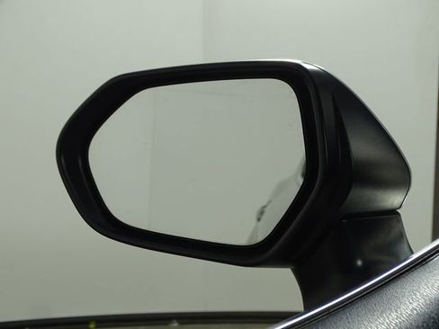 Used 2022 Toyota Camry SE image 34