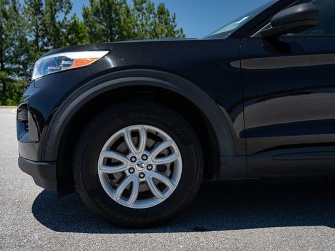 Used 2021 Ford Explorer 2WD w/ Class III Trailer Tow Package image 4