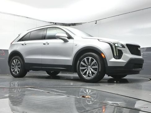 Used 2020 Cadillac XT4 Sport w/ Driver Awareness Package AWD/4WD image 40