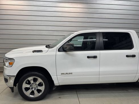 Used 2023 RAM 1500 Lone Star AWD/4WD image 3