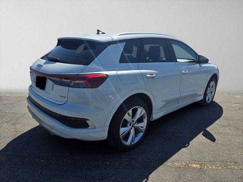 Used 2023 Audi Q4 e-tron Premium Plus w/ Premium Plus AWD/4WD image 3