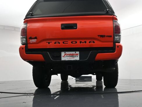 Used 2023 Toyota Tacoma TRD Pro AWD/4WD image 31
