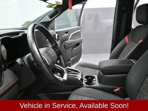 Used 2024 Chevrolet Colorado Z71 w/ Advanced Trailering Package AWD/4WD image 26