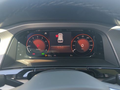 New 2026 Volkswagen Atlas Peak Edition image 11