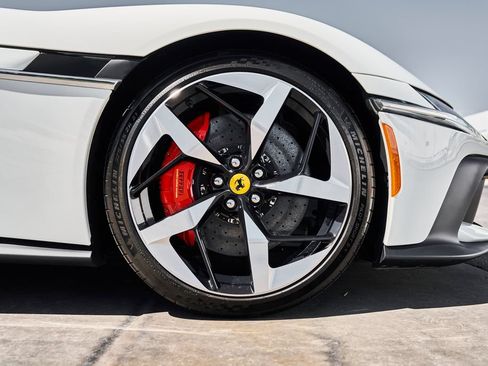 Used 2025 Ferrari 12Cilindri RWD image 19