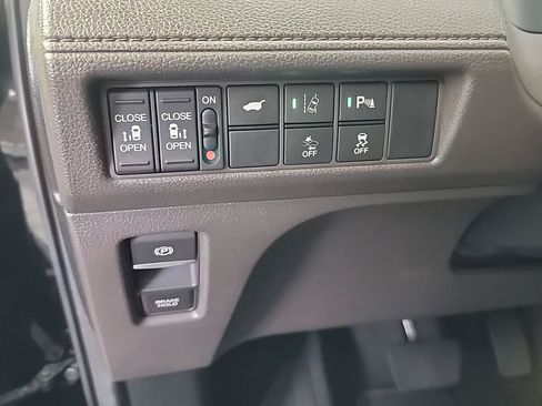 Used 2020 Honda Odyssey Elite image 38
