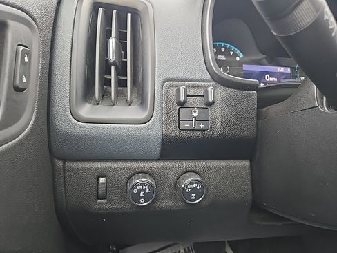 Used 2020 Chevrolet Colorado Z71 image 54