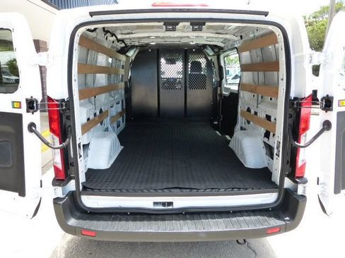 Used 2024 Ford Transit 250 Low Roof w/ Exterior Upgrade Package RWD image 15