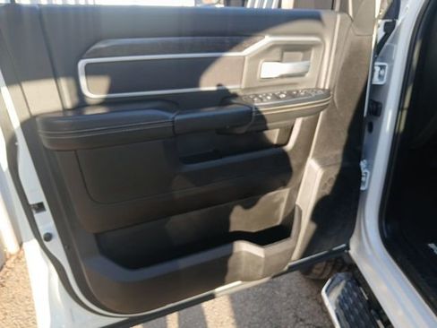 Used 2024 RAM 2500 Big Horn AWD/4WD image 56