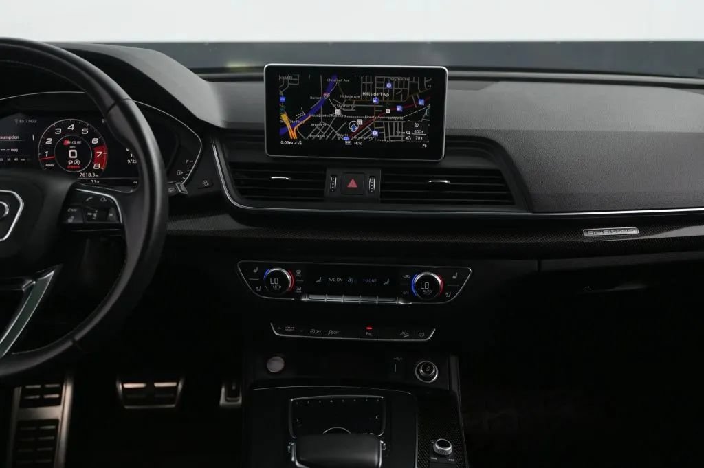 Used 2019 Audi SQ5 Premium Plus w/ Premium Plus Package AWD/4WD image 32