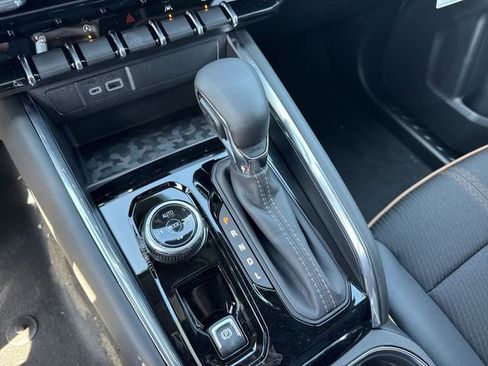 New 2026 GMC Canyon AT4 image 20