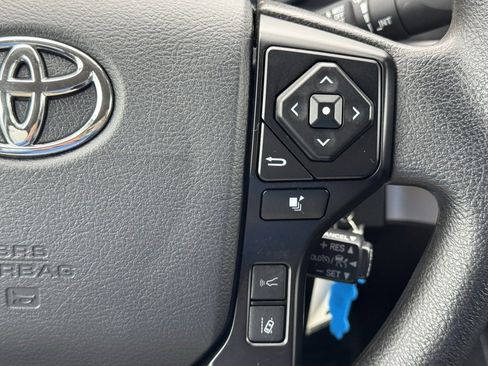 Used 2023 Toyota Tacoma SR image 6
