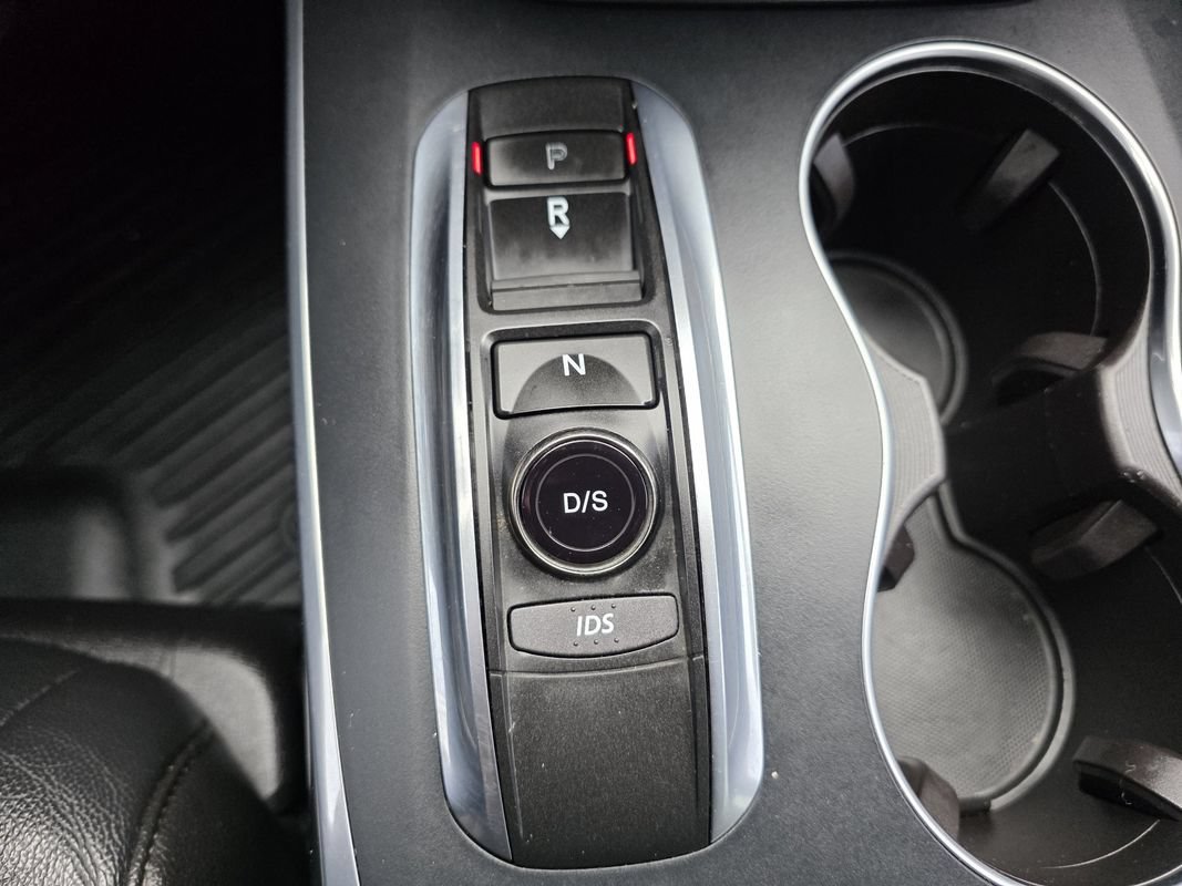 Used 2016 Acura MDX SH-AWD image 25