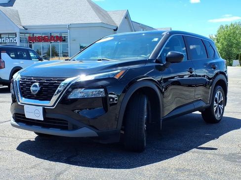 Used 2023 Nissan Rogue SV AWD/4WD image 6