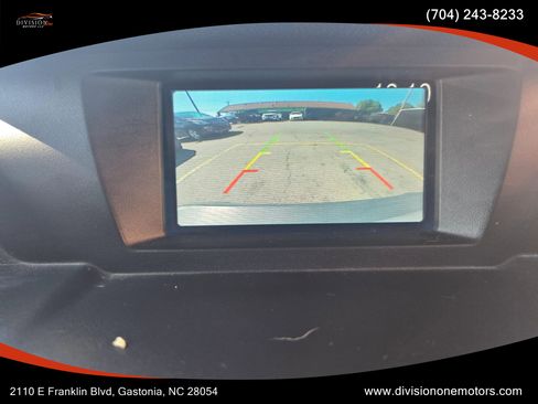 Used 2015 Ford Transit Connect XLT image 14