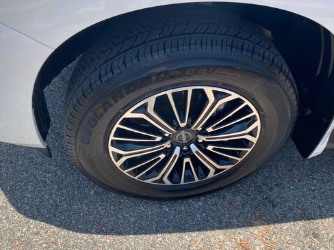 Used 2026 Nissan Armada Platinum RWD image 18