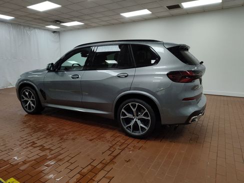 Used 2024 BMW X5 xDrive40i image 2