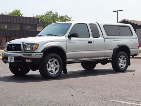 Used 2002 Toyota Tacoma 4x4 Xtracab image 11