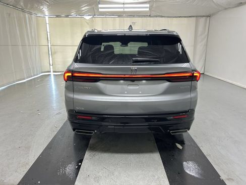 Certified 2025 Buick Enclave Sport Touring w/ Power Package AWD/4WD image 23