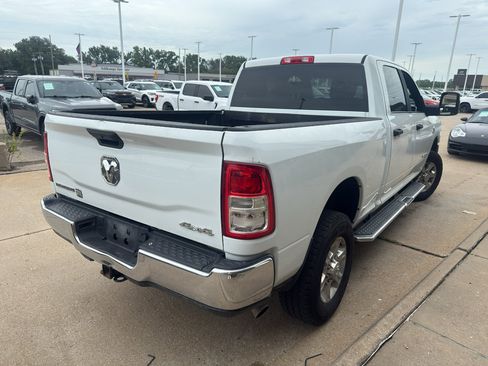 Used 2024 RAM 2500 Big Horn AWD/4WD image 6