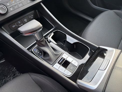 New 2026 Hyundai Tucson SE image 27