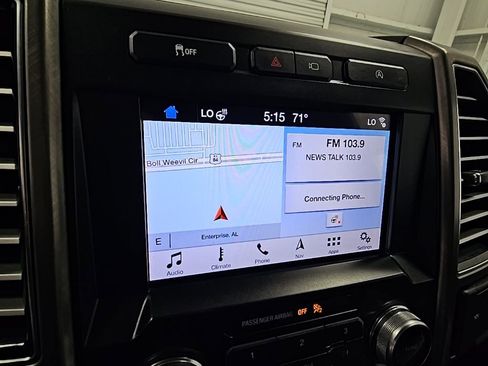 Used 2019 Ford F150 Limited w/ Trailer Tow Package image 13