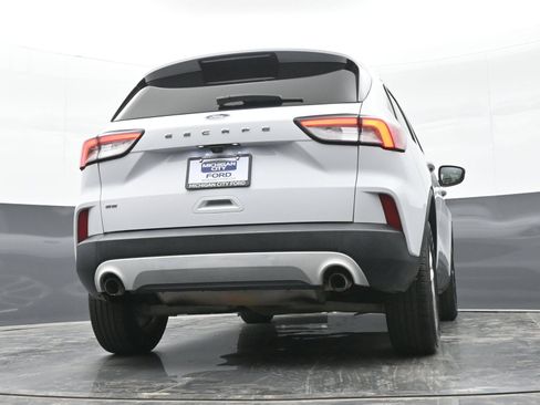 Used 2021 Ford Escape SE w/ Convenience Package FWD image 43