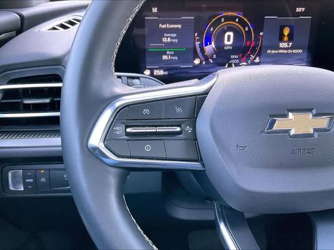 Certified 2025 Chevrolet Traverse LT image 22