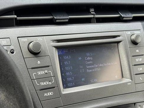 Used 2013 Toyota Prius Two FWD image 13