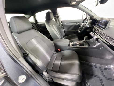 Used 2023 Honda Civic Sport image 25