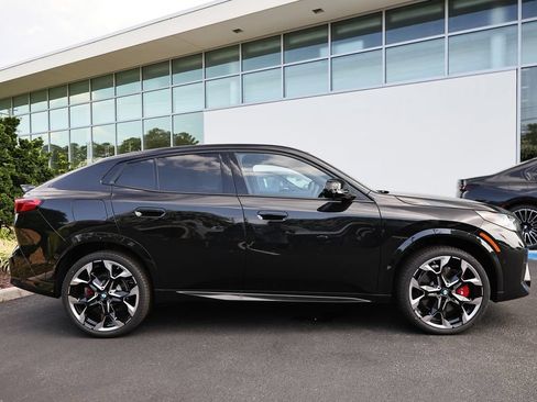 New 2026 BMW X2 xDrive28i w/ Technology Package AWD/4WD image 4