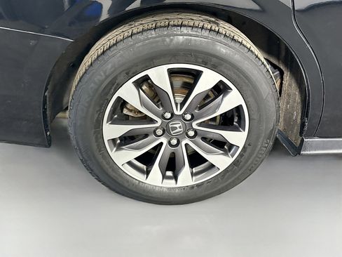 Used 2022 Honda Odyssey EX-L image 31